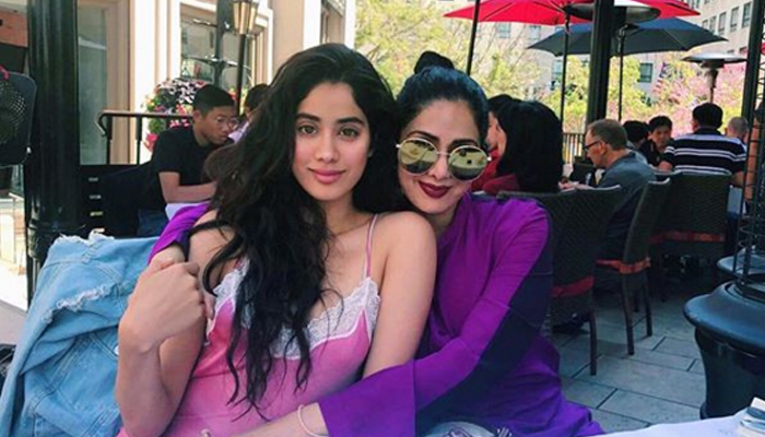 Sridevi with daughter Janhvi