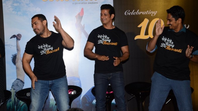 Aamir Khan, Sharman Joshi and Siddharth