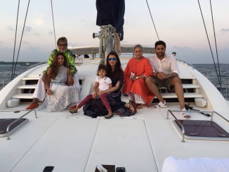 Bachchan Family: Amitabh, Shweta, Aishwarya Rai, Aaradhya, Jaya and Abhishek. Image Courtesy: Facebook
