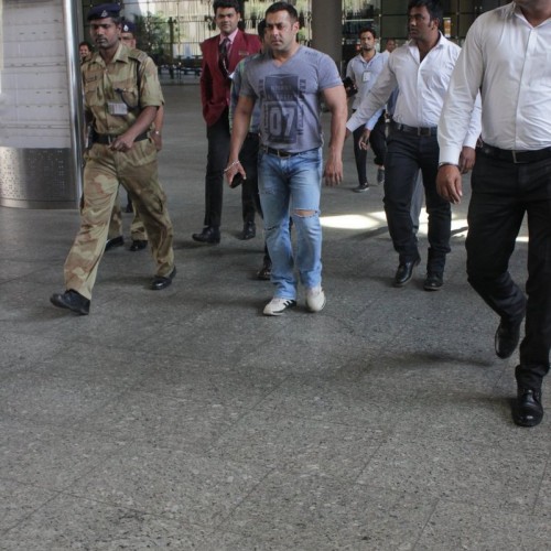 Salman Khan snapped at the airport