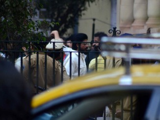 Snapped Shah Rukh Khan shoots for Raees in Mumbai
