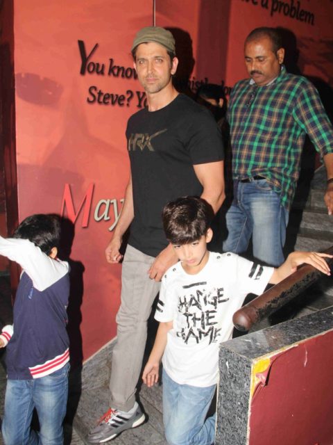 Hrithik Roshan with Hridhaan and Hrehaan