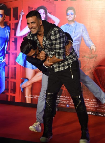 Riteish Deshmukh, Akshay Kumar