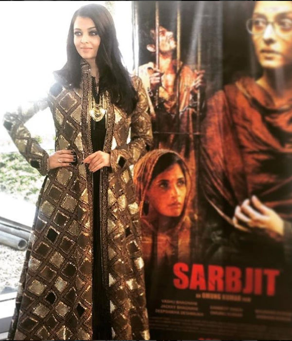 Aishwarya at Sarbjit press conference in Cannes. Image Courtesy: Instagram