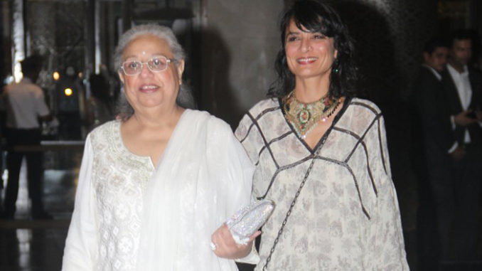 Honey Irani, Adhuna Bhabani at Preity Zinta's reception