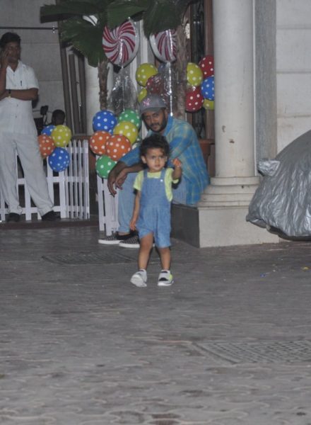 Riteish Deshmukh with son Riaan