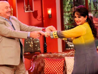 Anupam Kher with Upasna Singh on Comedy Nights with Kapil