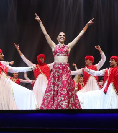 Deepika Padukone performing at IIFA 2016