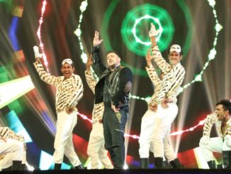Salman Khan performing at IIFA 2016