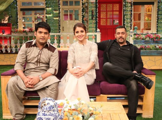 Kapil Sharma poses with Anushka Sharma, Salman Khan on The Kapil Sharma Show