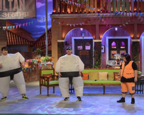 Salman Khan, Krushna Abhishek dance wearing a Sumo Wrestler costume on Comedy Nights Live