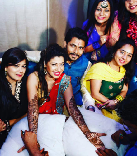 Sambhavna Seth, Avinash during the mehendi ceremony