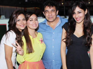 Deepak Tijori with leading ladies Nazia Hussain, Sana Khan and Pooja Chopra