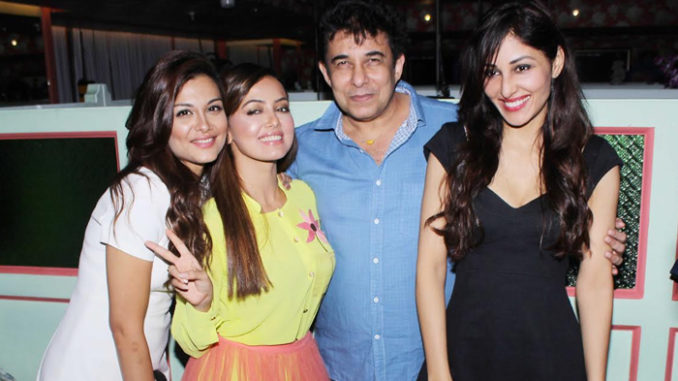 Deepak Tijori with leading ladies Nazia Hussain, Sana Khan and Pooja Chopra