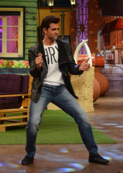 Hrithik Roshan shows off his dancing moves on The Kapil Sharma Show