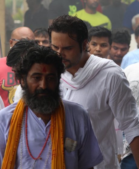 Krushna Abhishek at his father’s funeral