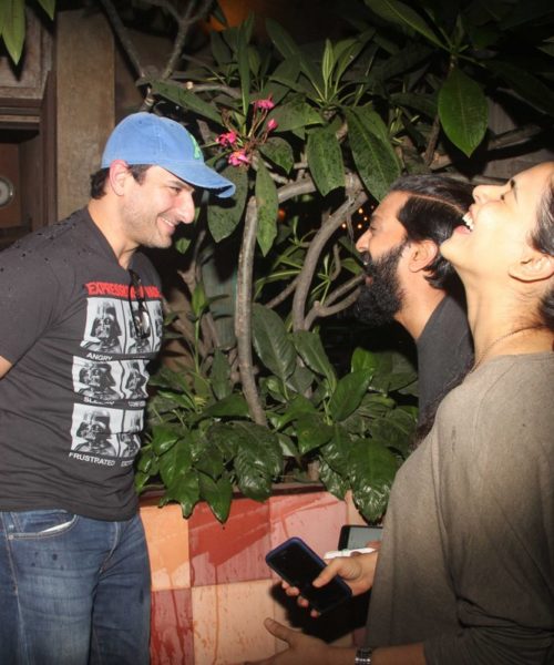 Saif Ali Khan, Riteish Deshmukh, Genelia D’souza snapped after dinner at Pali Bhavan