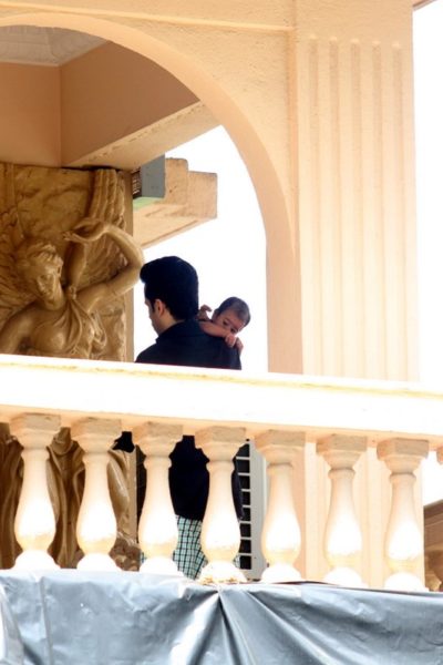 Tusshar Kapoor with son Laksshya at Kapoor residence