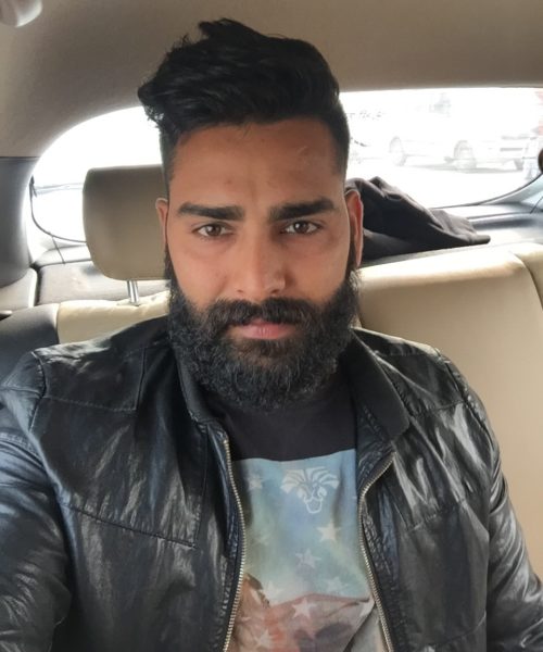 Manveer Gurjar: Owner of a dairy farm, this 29-year-old man is a gym enthusiast and loves playing Kabaddi and wrestling. Will he use kabaddi and his simple charm to win over the ladies?