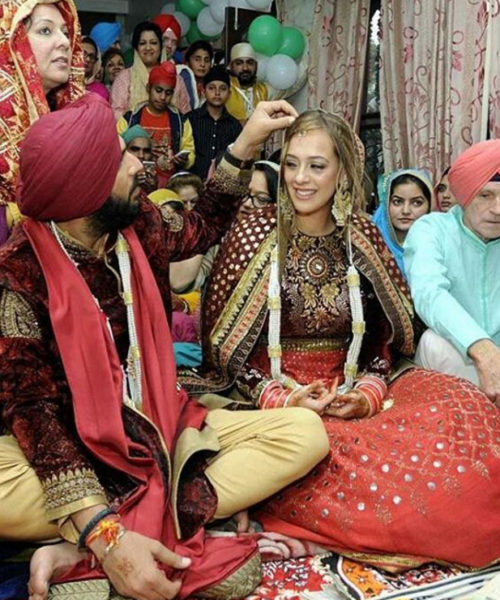 Yuvraj Singh, Hazel Keech during the wedding ceremony