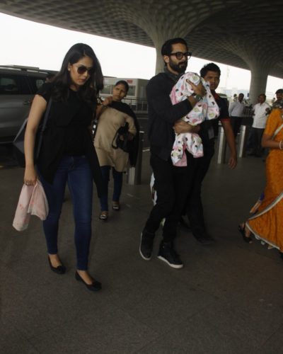 Mira Rajput, Shahid Kapoor with baby Misha