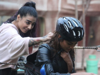 Bani attacks Lopa by pouring water on her