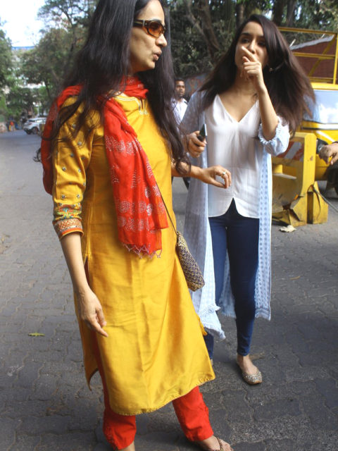 Shraddha Kapoor with her mother