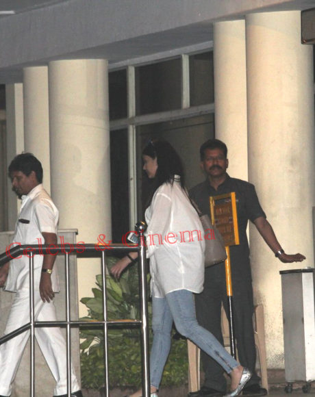 Aishwarya Rai Bachchan at Lilavati Hospital