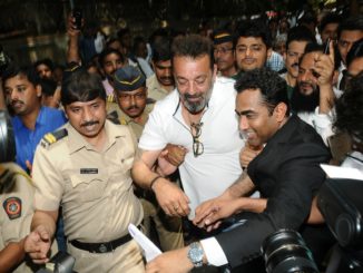 Sanjay Dutt appears in Andheri Court