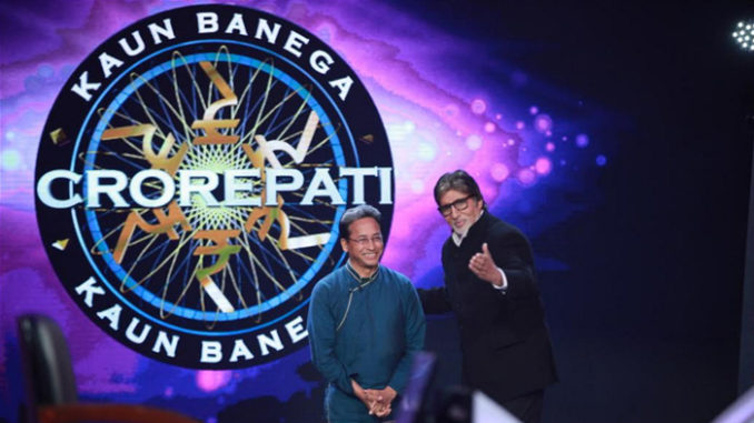 Sonam Wangchuk with Amitabh Bachchan on Kaun Banega Crorepati season 9